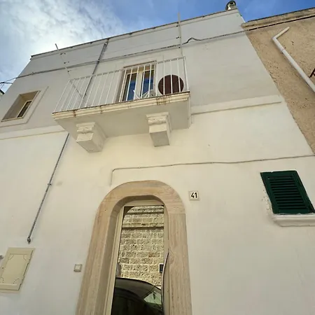 Petali Rosa - Dimora 3*