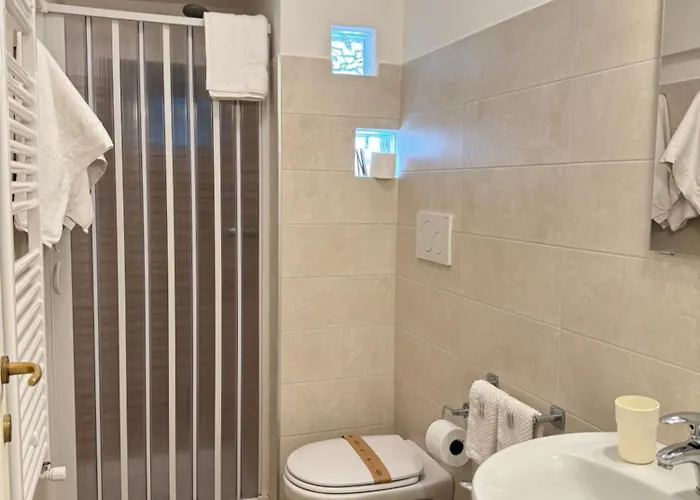 Petali Rosa - Dimora Pensionat 3*